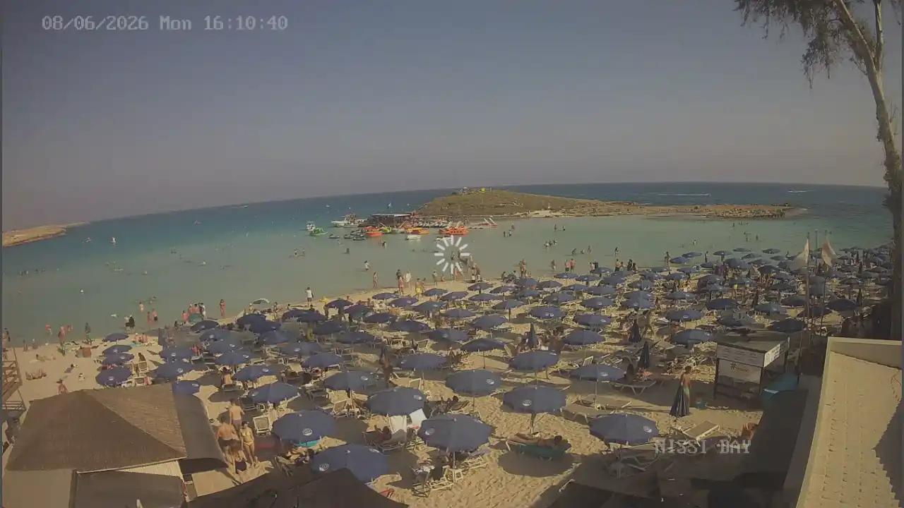 Webcam-Aufnahme aus :city — 8. Juni 2026 15:00