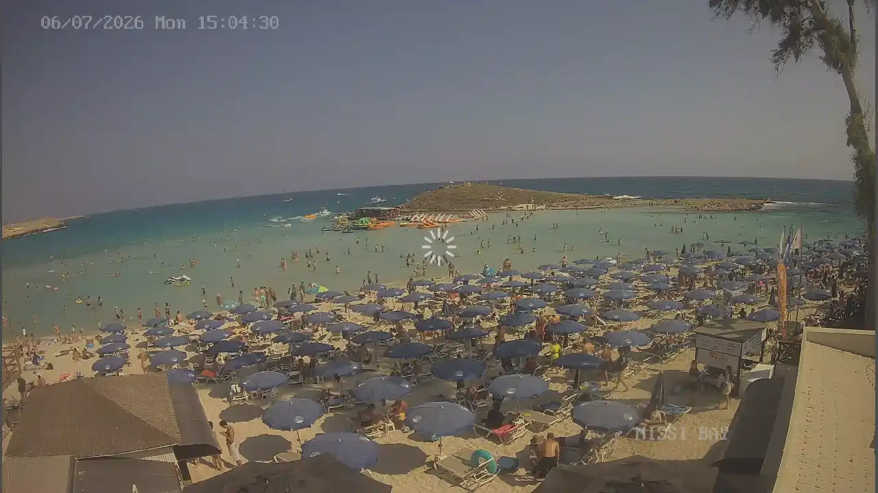 Webcam-Aufnahme aus :city — 6. Juli 2026 13:00